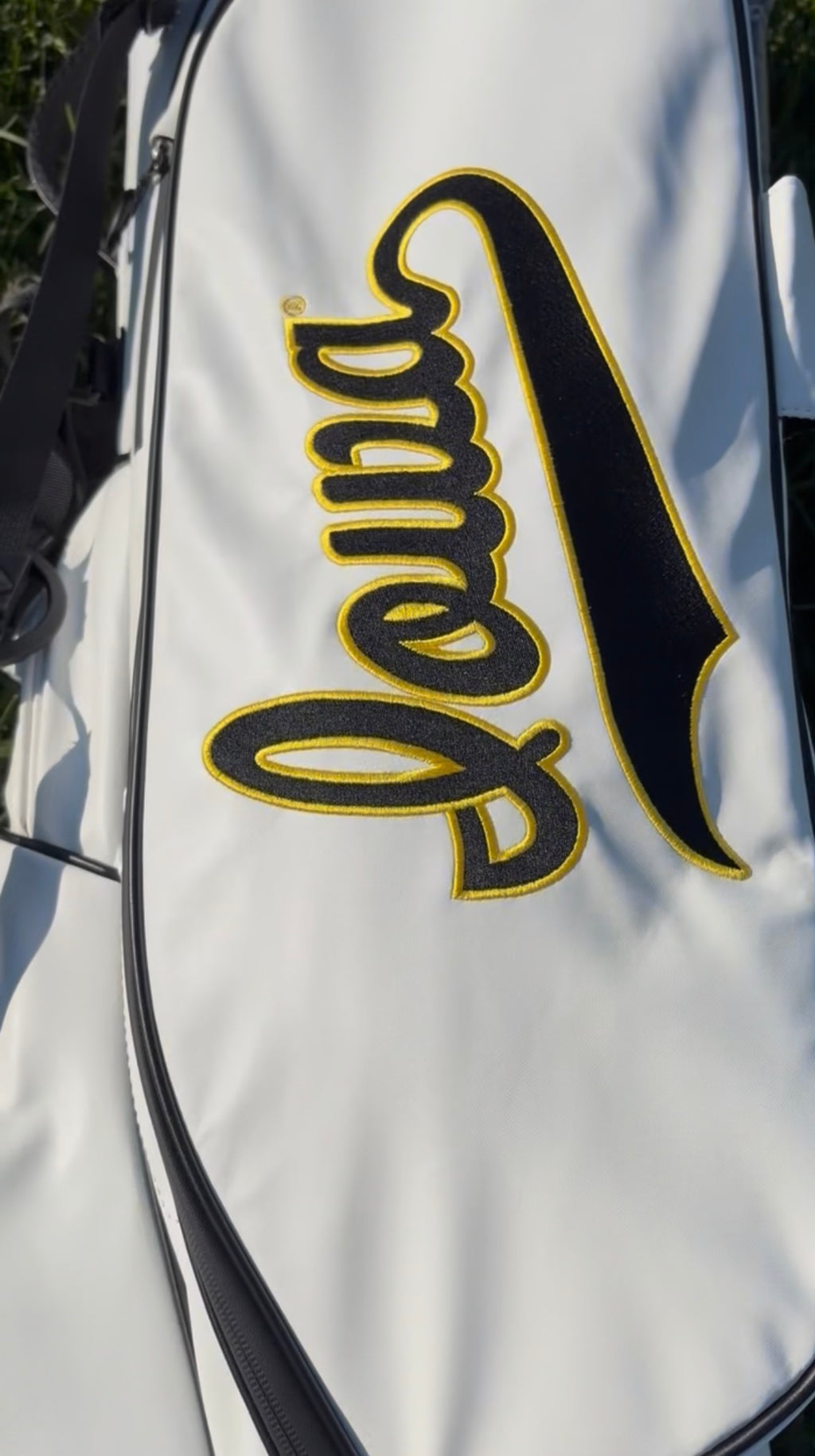 Iowa Hawkeyes Herky Golf Bag – White